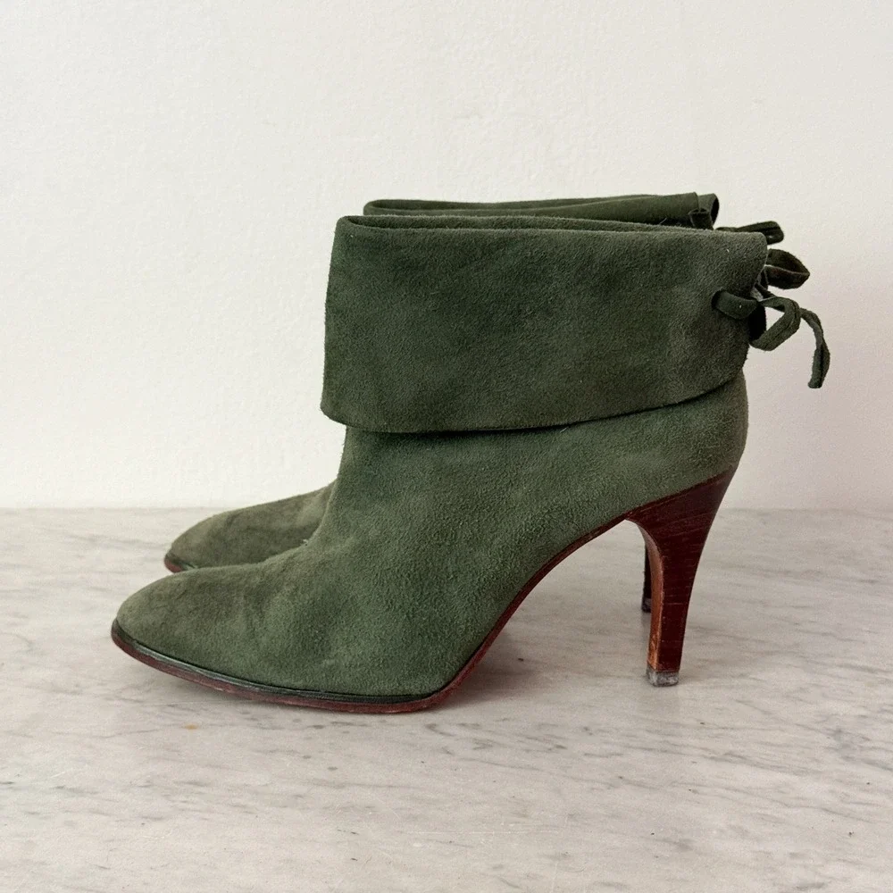 Christian Dior Vintage Ankle Boots Suede Fold Over Cuff 7.5 Olive Green Tie Back